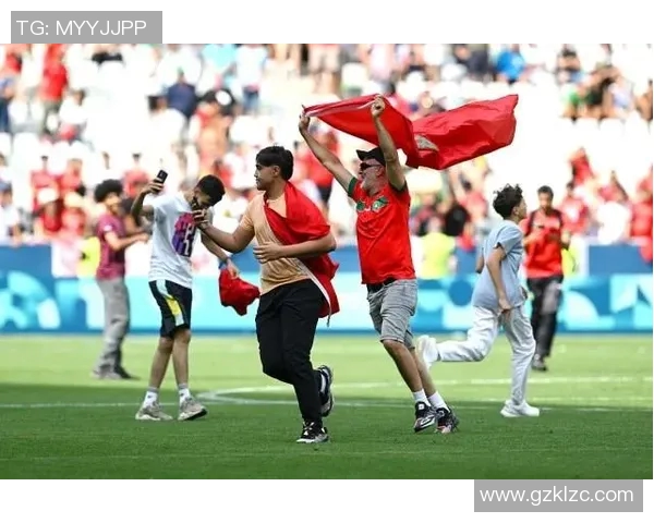 世界足球排名第一球星的崛起与传奇旅程揭秘