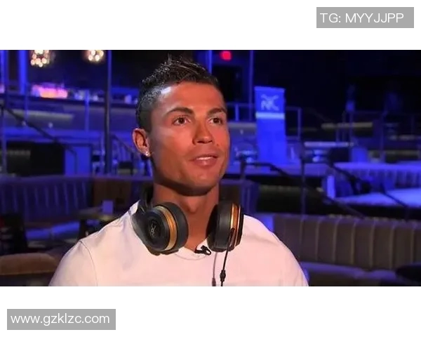 全球最受欢迎足球球星盘点 他们是如何赢得球迷心的 全球最受欢迎足球球星盘点 他们是如何赢得球迷心的