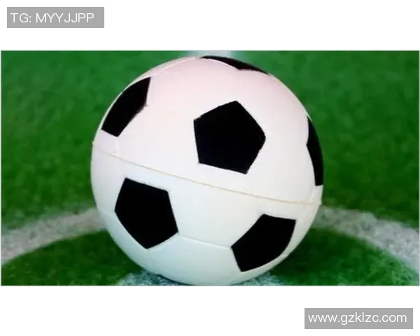 足球球星豪华房车之旅展现运动与休闲完美融合 足球球星豪华房车之旅展现运动与休闲完美融合